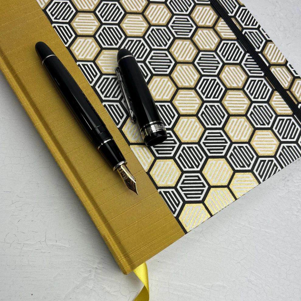 Yellow &amp; Black Honeycomb Chiyogami Cover B5 Handbound Notebook (lined)