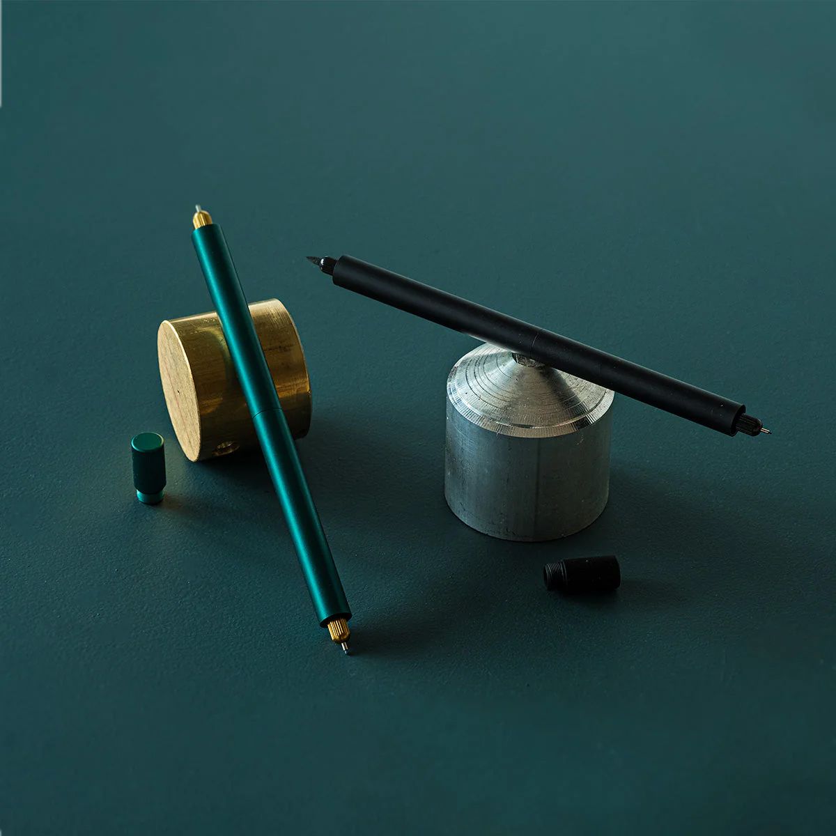 Tom&#39;s Studio Lumos Pro Refillable Multitip Ivy