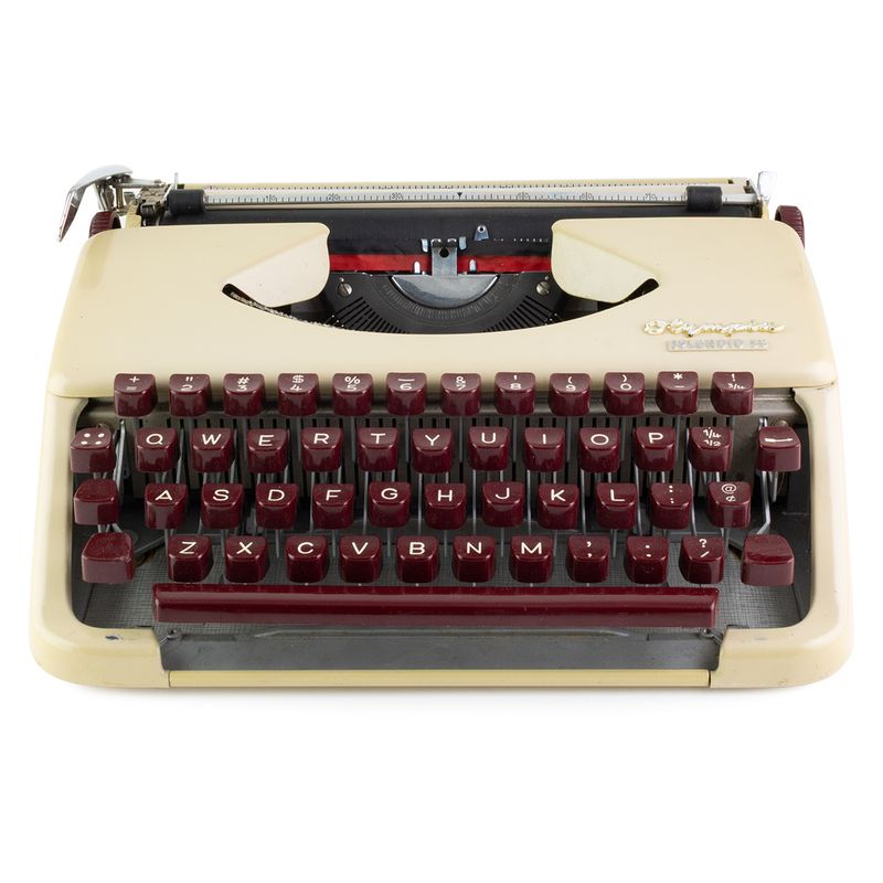 Olympia Splendid 33 Vintage Typewriter