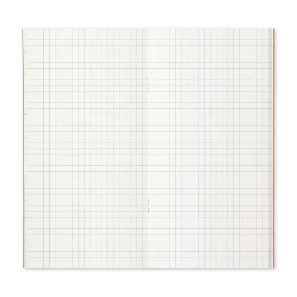 TRAVELER’S COMPANY – Refill 002 – MD Paper (Grid, Regular Size)