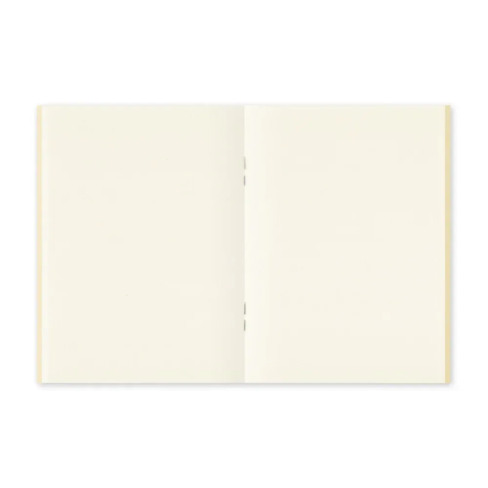 TRAVELER’S COMPANY – Refill 013 – MD Paper (Cream, Passport Size)