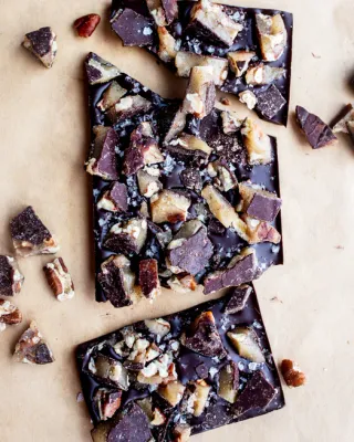 Wildwood Chocolate Bar - Salted Brown Butter Texas Pecan Brittle