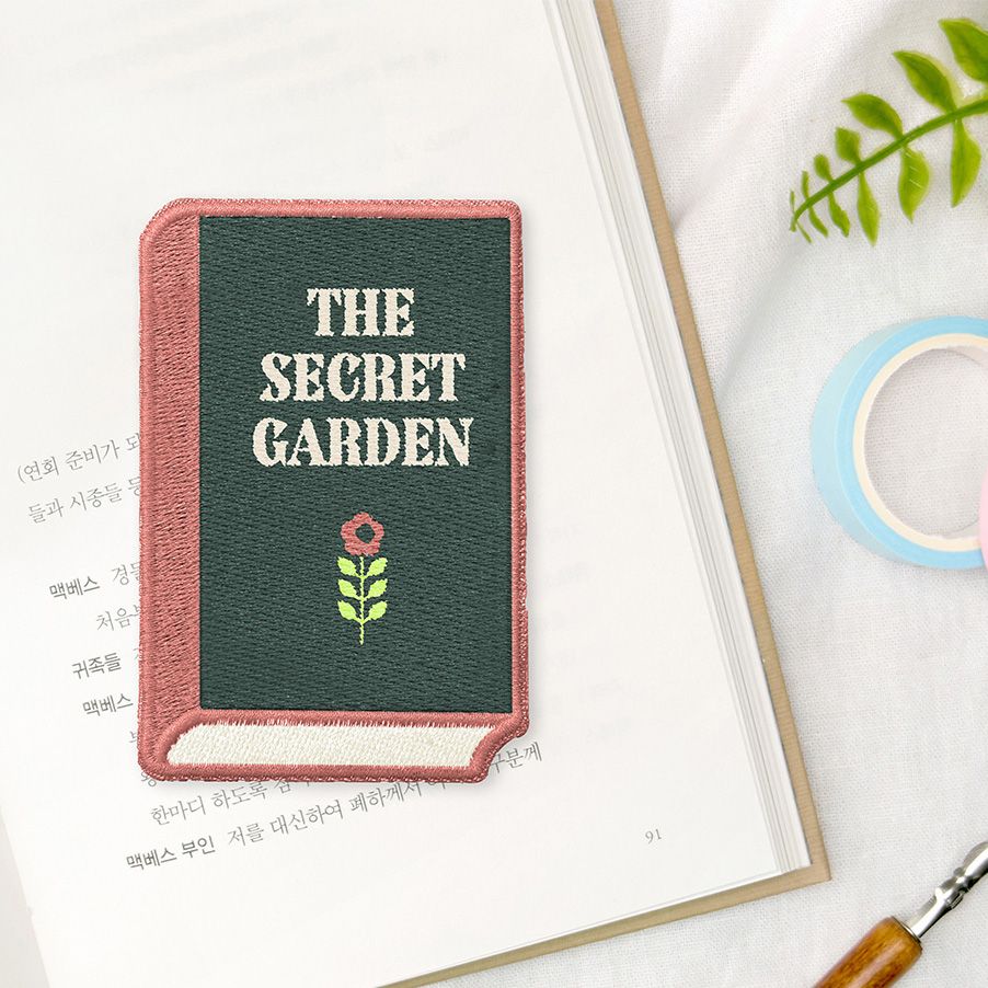 Wearingeul Embroidered Bookmark - The Secret Garden