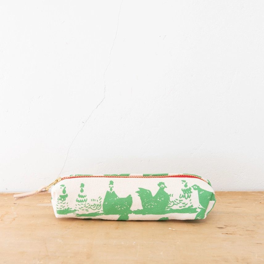 Sea Foam Hen House Pencil Bag - Round