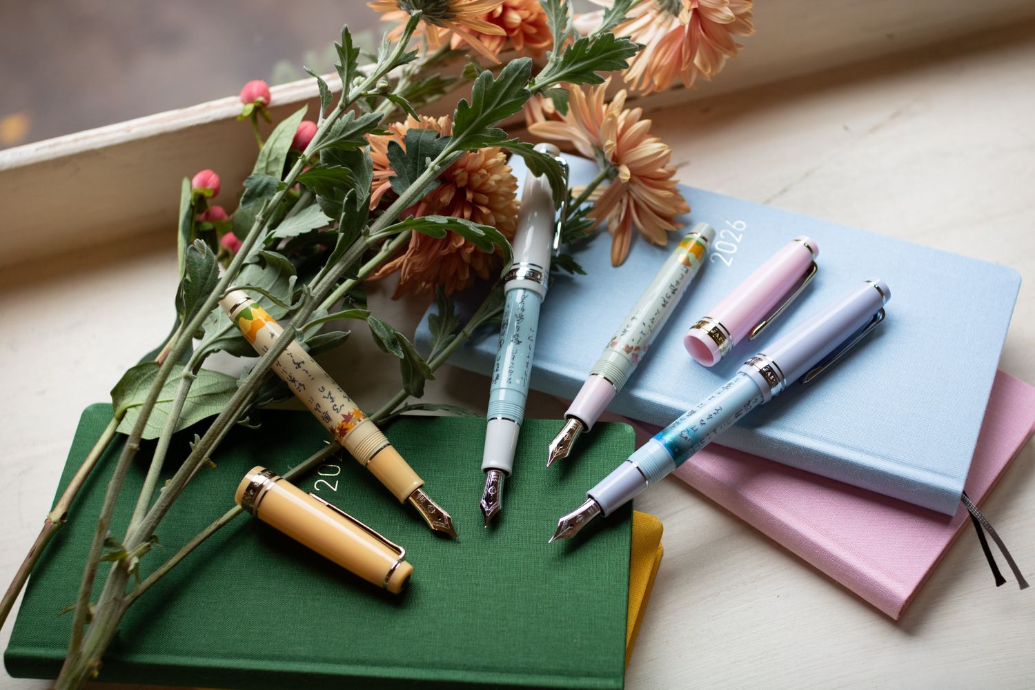 Sailor Pro Gear Slim Fountain Pen - Seasonal Waka Poetry - Autumn