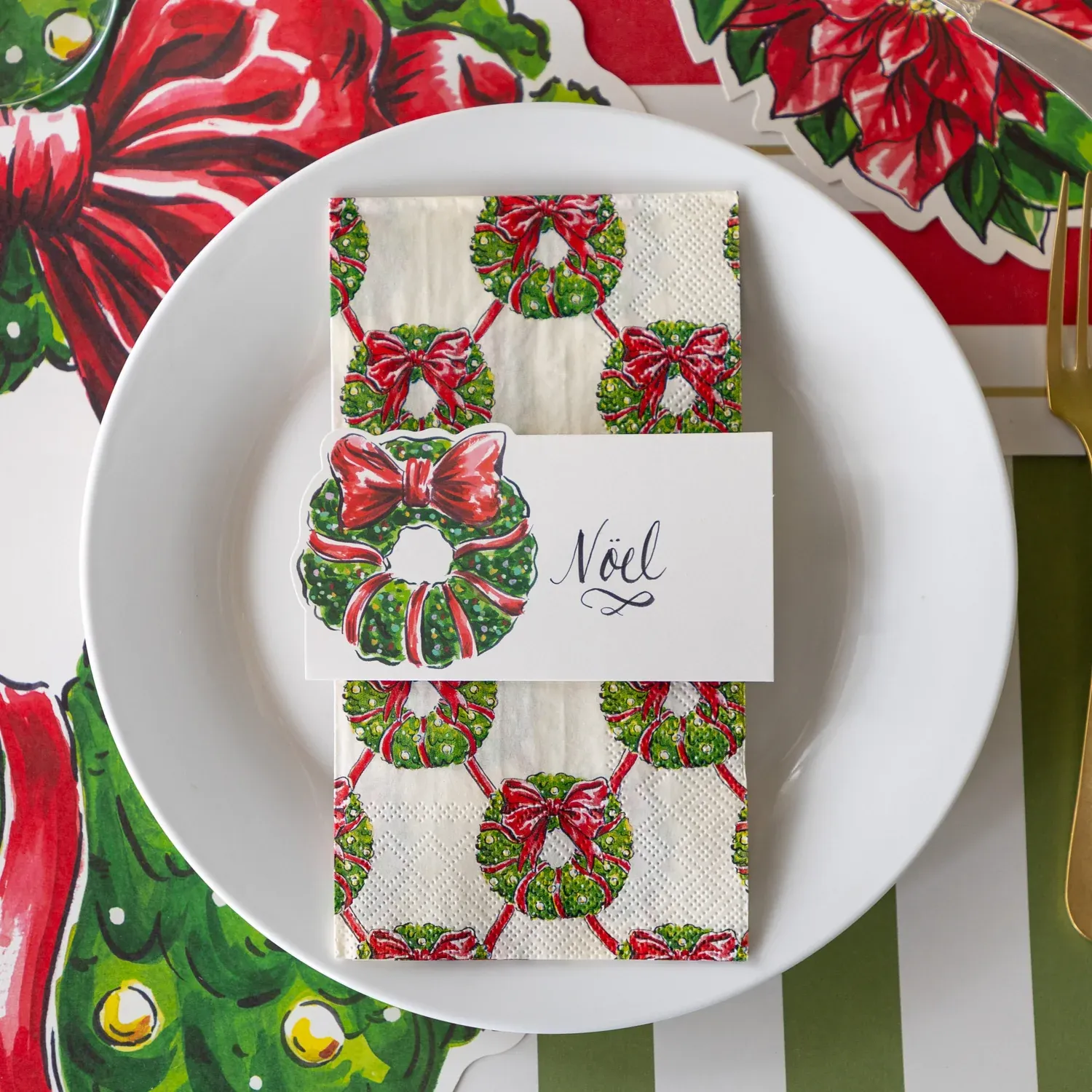 Holiday Wreath Guest Napkins