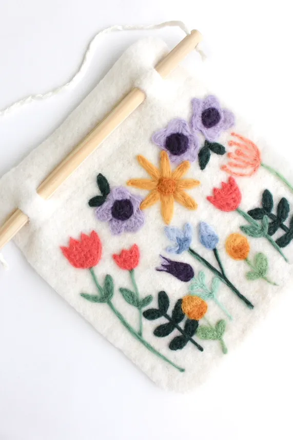 Wildflower Banner Felting Kit