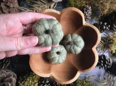 Felted Wool Mini Pumpkin Green