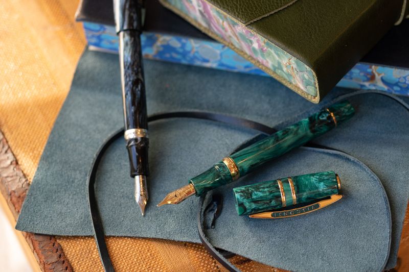 Platinum #3776 Century Kinu Gumo Limited Edition Fountain Pen