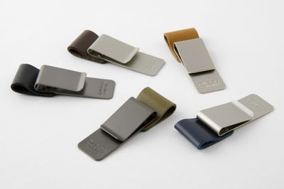 TRAVELER’S COMPANY – Pen Holder 016 (M)