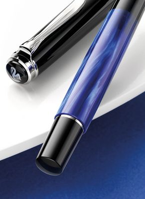 Pelikan Tradition M205 Blue Marble Fountain Pen