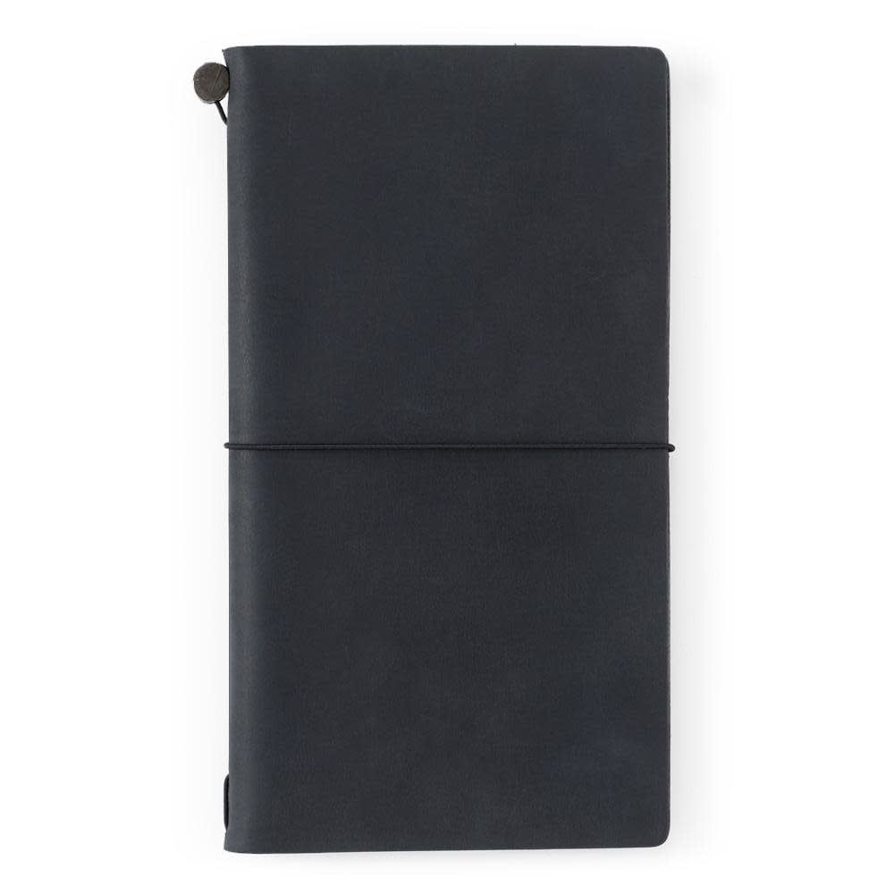 TRAVELER’S COMPANY – Traveler’s Notebook – Black (Regular Size)
