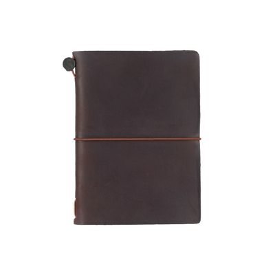 TRAVELER’S COMPANY – Traveler’s Notebook – Brown (Passport Size)