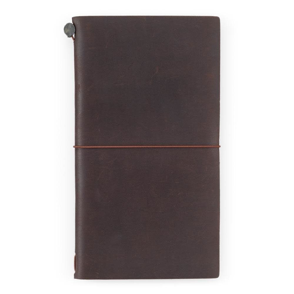 TRAVELER’S COMPANY – Traveler’s Notebook – Brown (Regular Size)