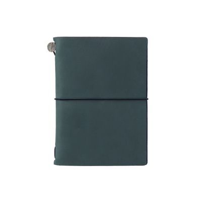 TRAVELER’S COMPANY – Traveler’s Notebook – Blue (Passport Size)