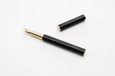 YSTUDIO Classic Brass Black Fountain Pen Medium