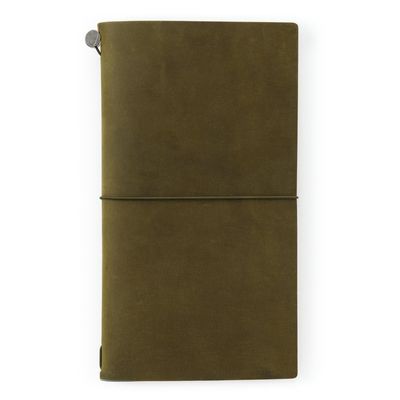 TRAVELER’S COMPANY – Traveler’s Notebook – Olive (Regular Size)