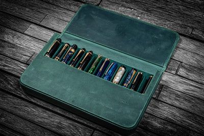 Galen Leather Magnum Opus 12 Slots Hard Pen Case with Removable Pen Tray - Crazy Horse Forest Green