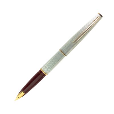 Vintage Burgundy Pilot Lady Fountain Pen with Gold Trim