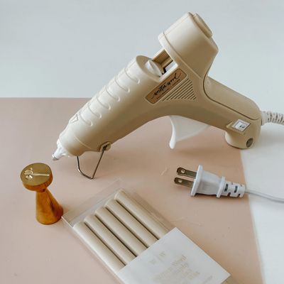 Dual-Heat Glue Gun