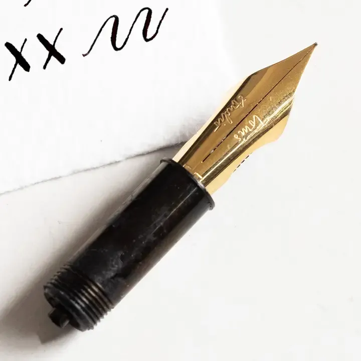 Tom's Studio Fountain Pen Nib - Extra Fine Semi-Flex (Gold)