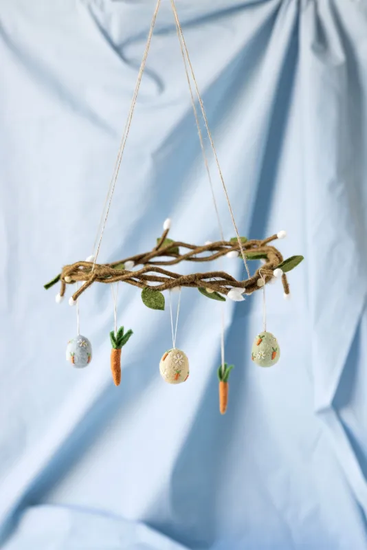 Felt Easter Egg with Carrots