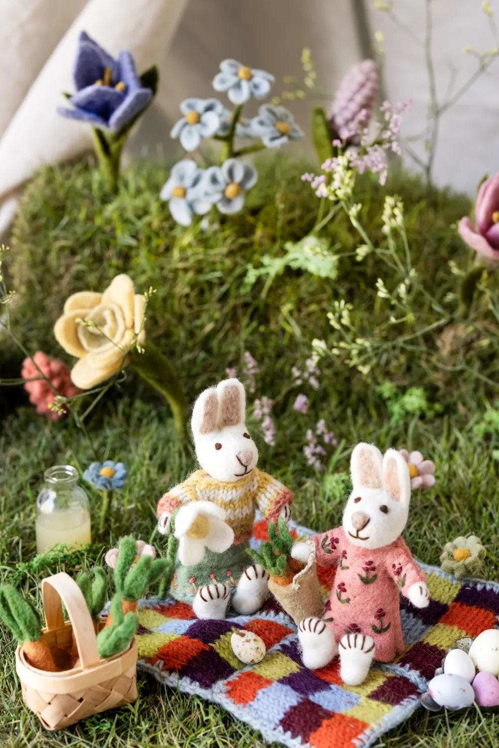 Felt Bunny with Basket of Carrots