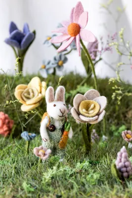 Felt Bunny with Carrot &amp; Backpack