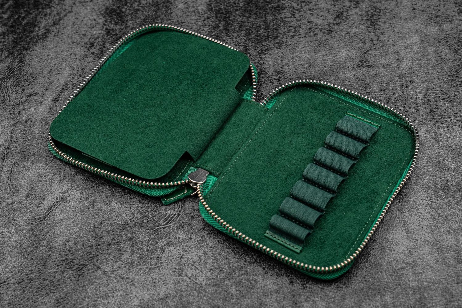 Galen Leather Collector Pen Case for 14 Pens - Vivianite Green