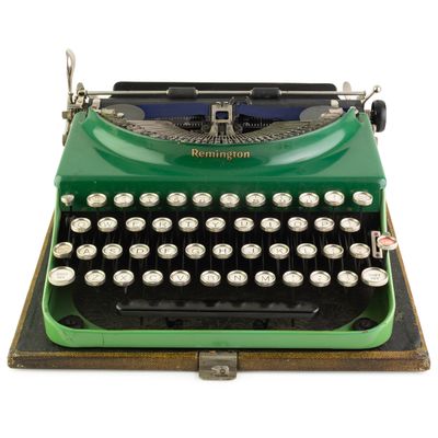 Olympia Splendid 33 Vintage Typewriter
