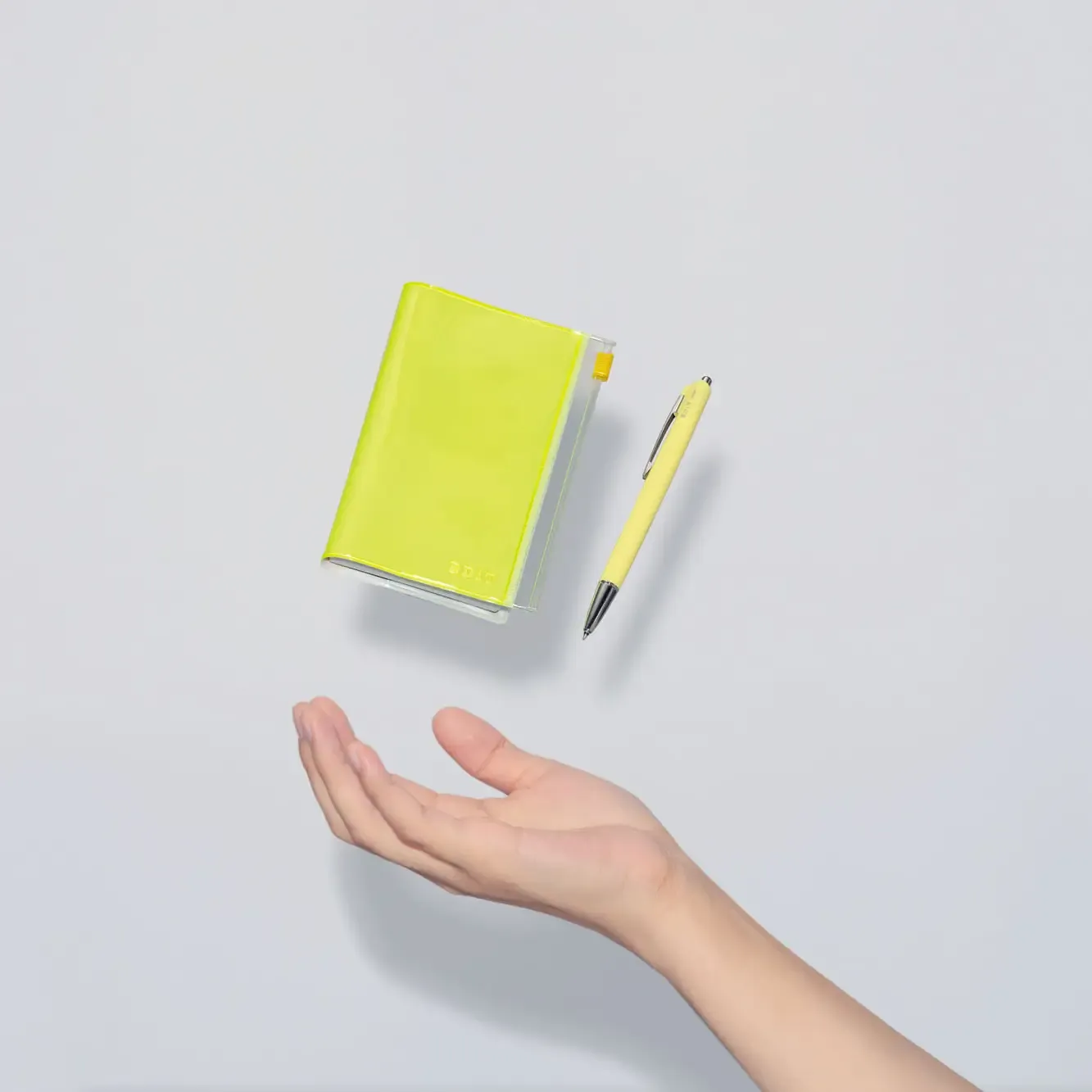 MARK'STYLE Edit B7 Grid Notebook with PVC Cover &amp; Zipper Pocket