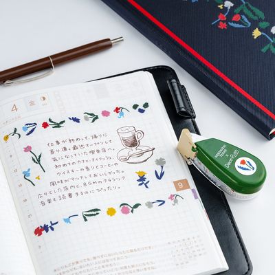 Hobonichi Deco Rush Yoshie Watanabe: Petit Bloom
