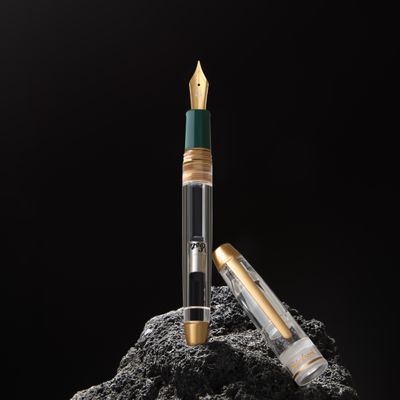 Esterbrook x Accutron Spaceview Estie Fountain Pen Esterbrook x Accutron Spaceview Estie Fountain Pen