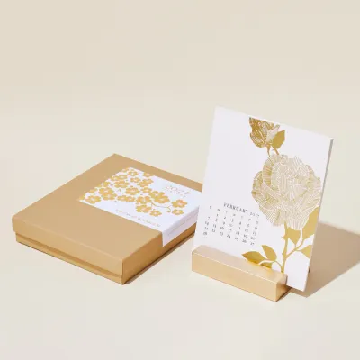 Snow &amp; Graham Gold Foil Desk Calendar 2027