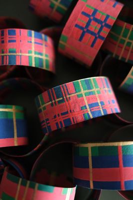 East End Press Tartan Paper Chain Kit