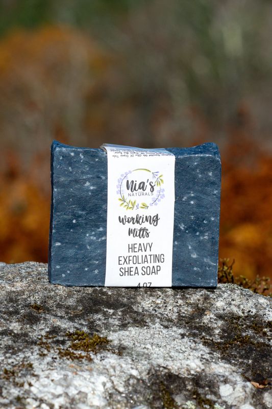 Working Mitts Blue Heavy Exfoliating Pumice Soap