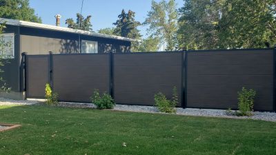 ​Barrier Fence 6 Tall Fence Section (planks)
