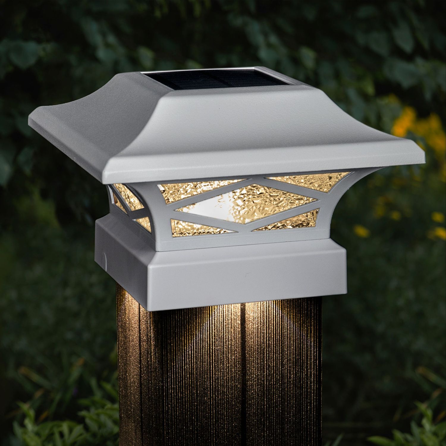 5x5 Kingsbridge White Dual Solar Post Cap