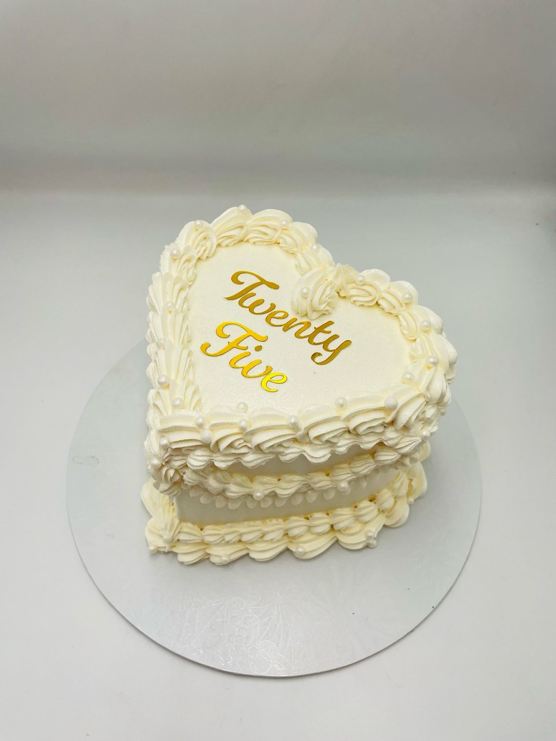 18cm heart shaped Cake