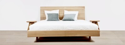 Designer Bett Nola aus Massivholz