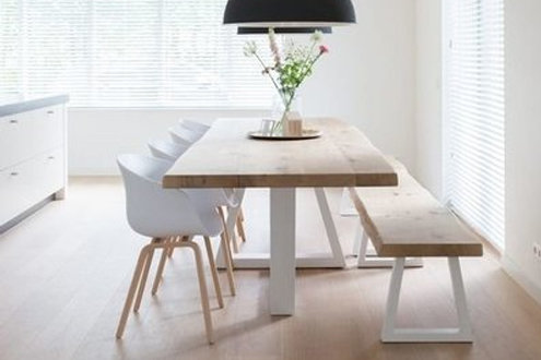 Design Esstisch STELLA aus Massivholz