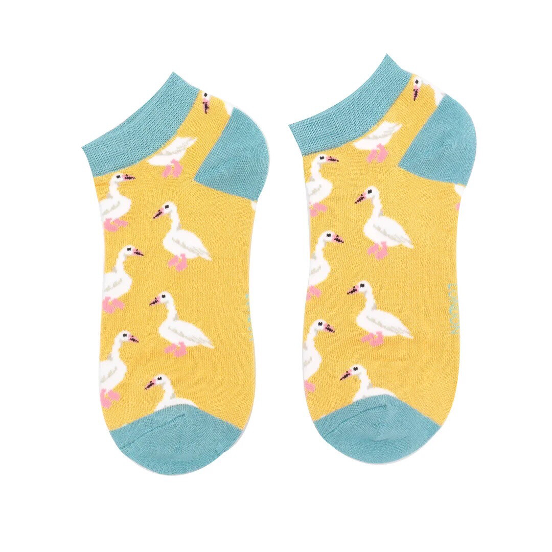 White Ducks Bamboo Trainer Socks