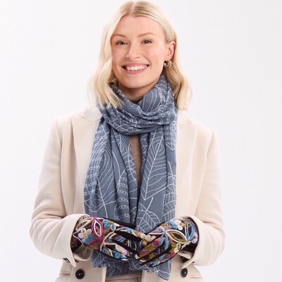 Embroidery Gloves - Green And Blue Tones