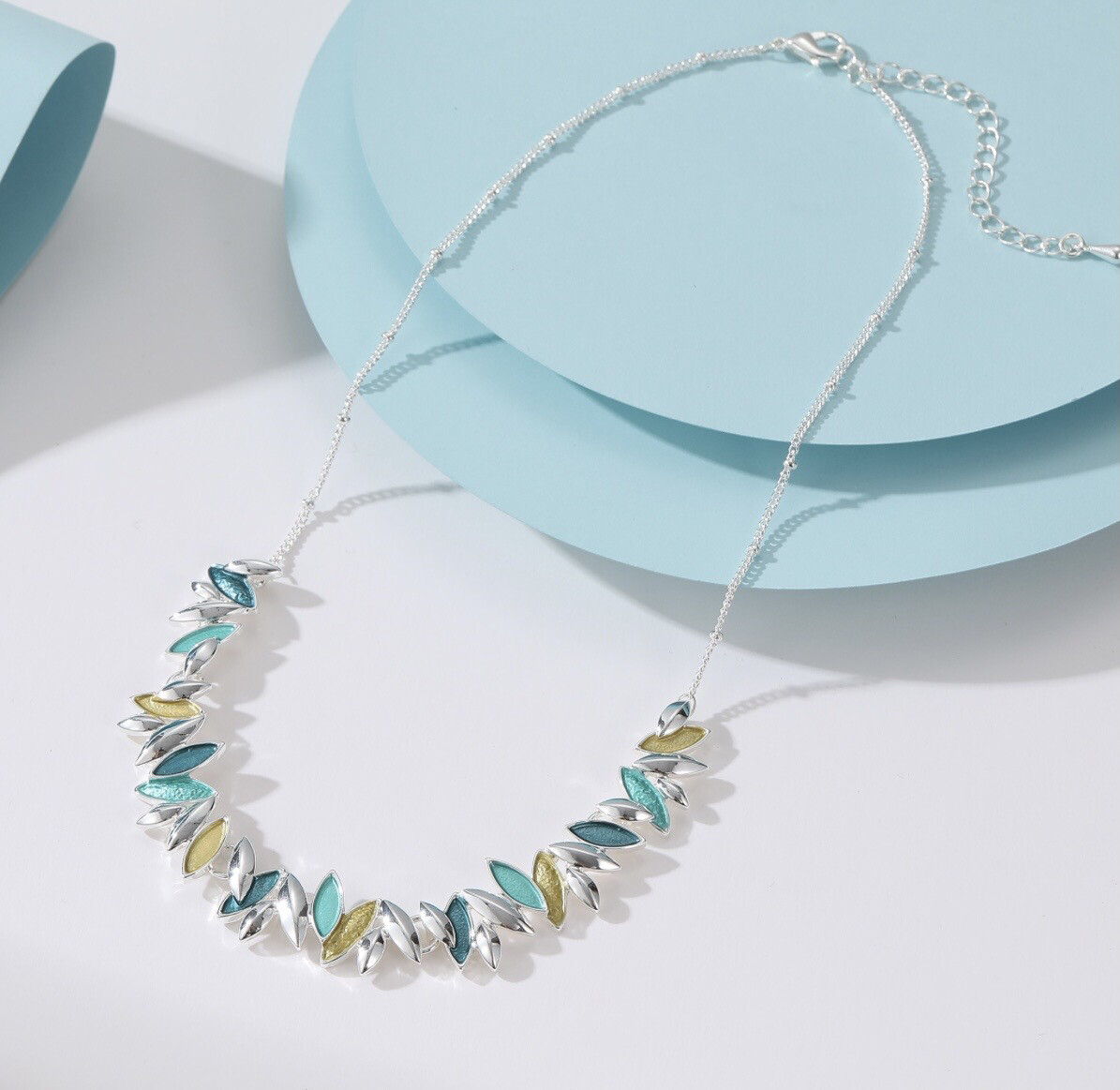 Green Leaf Necklace