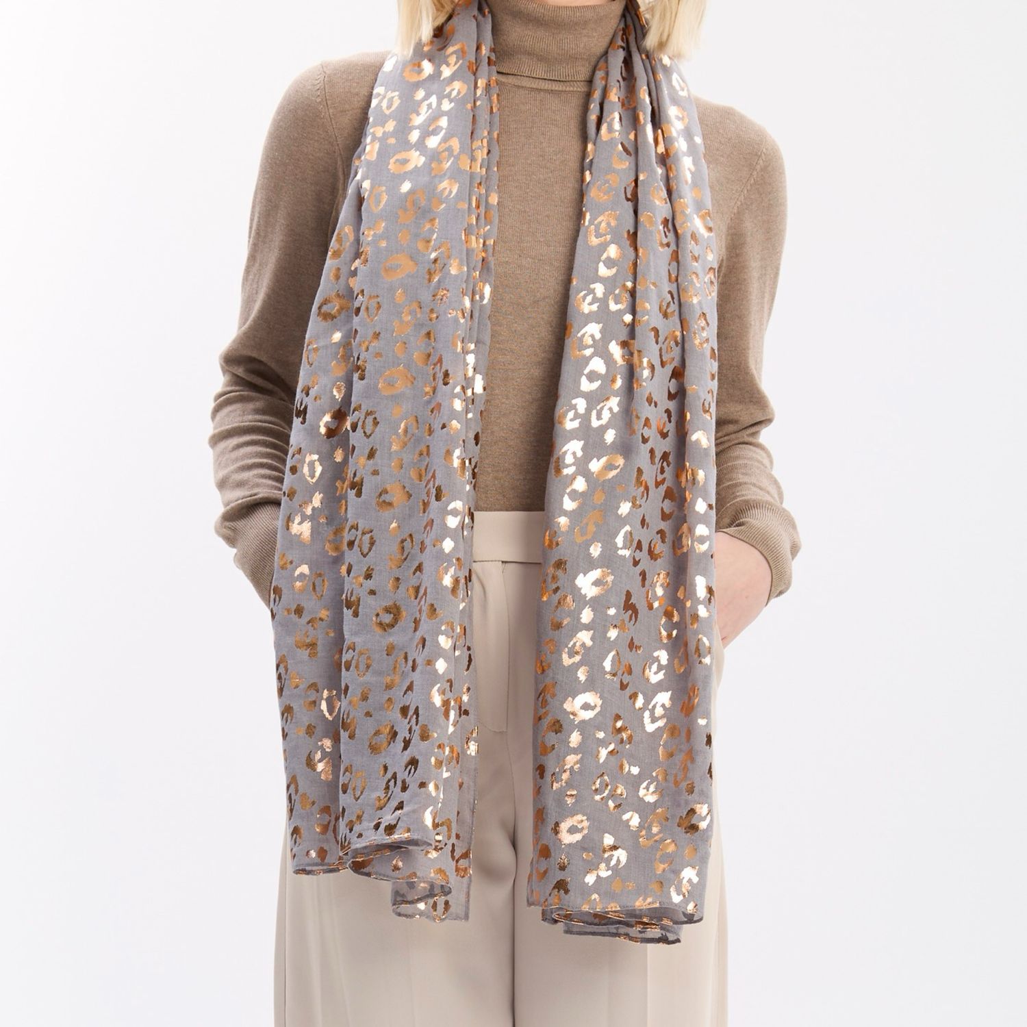 Foil Leopard Scarf - Silver