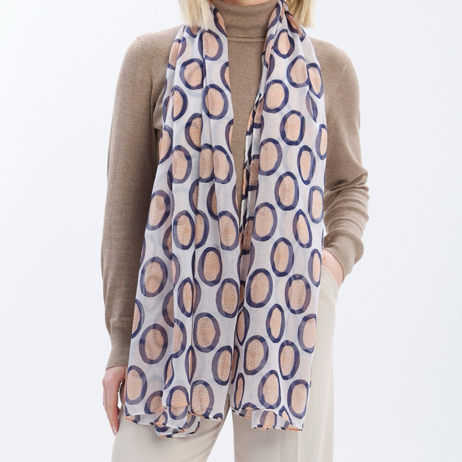 Retro Bloom Scarf - Off White