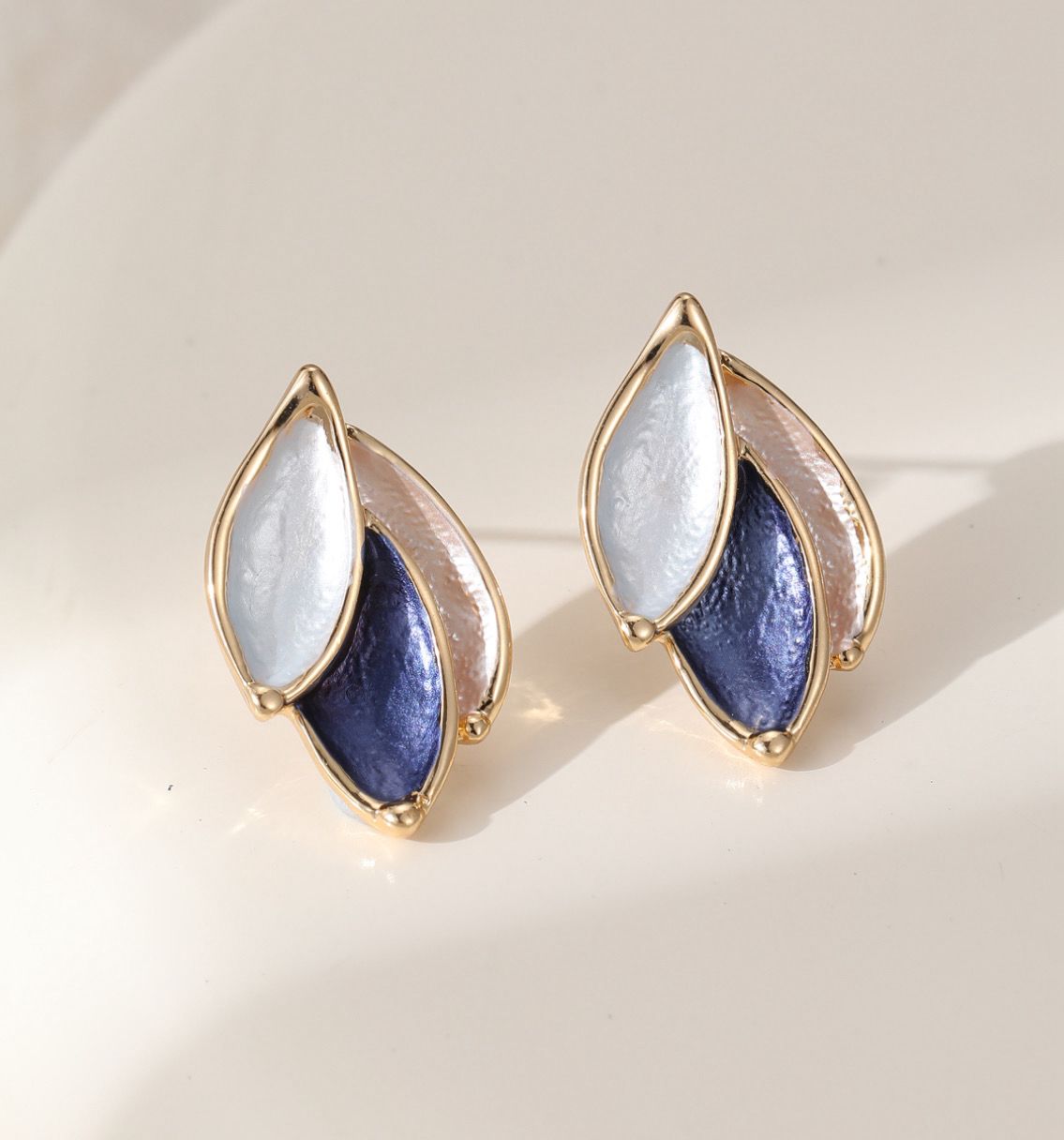 Gold Leaf Earrings