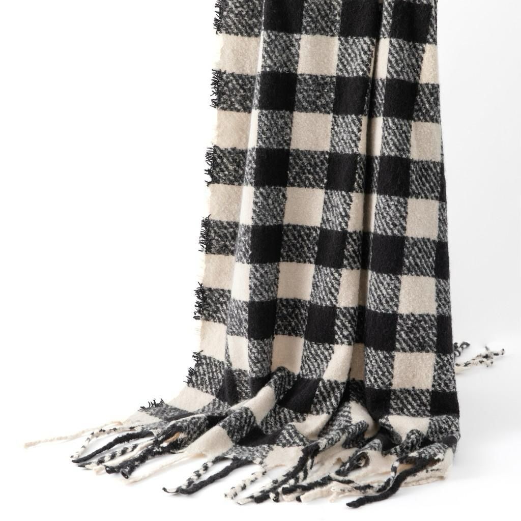 Chunky Check Scarf - Black And White
