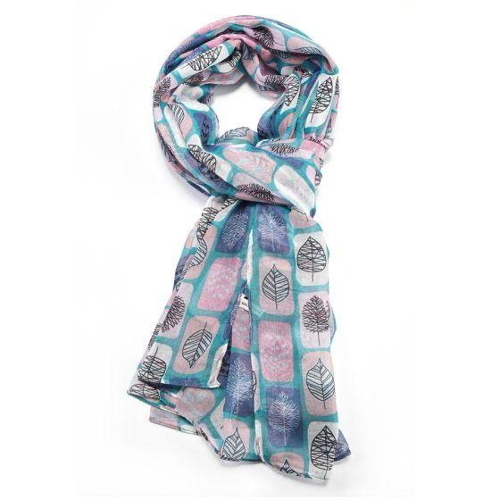 Scandi Leaves Scarf