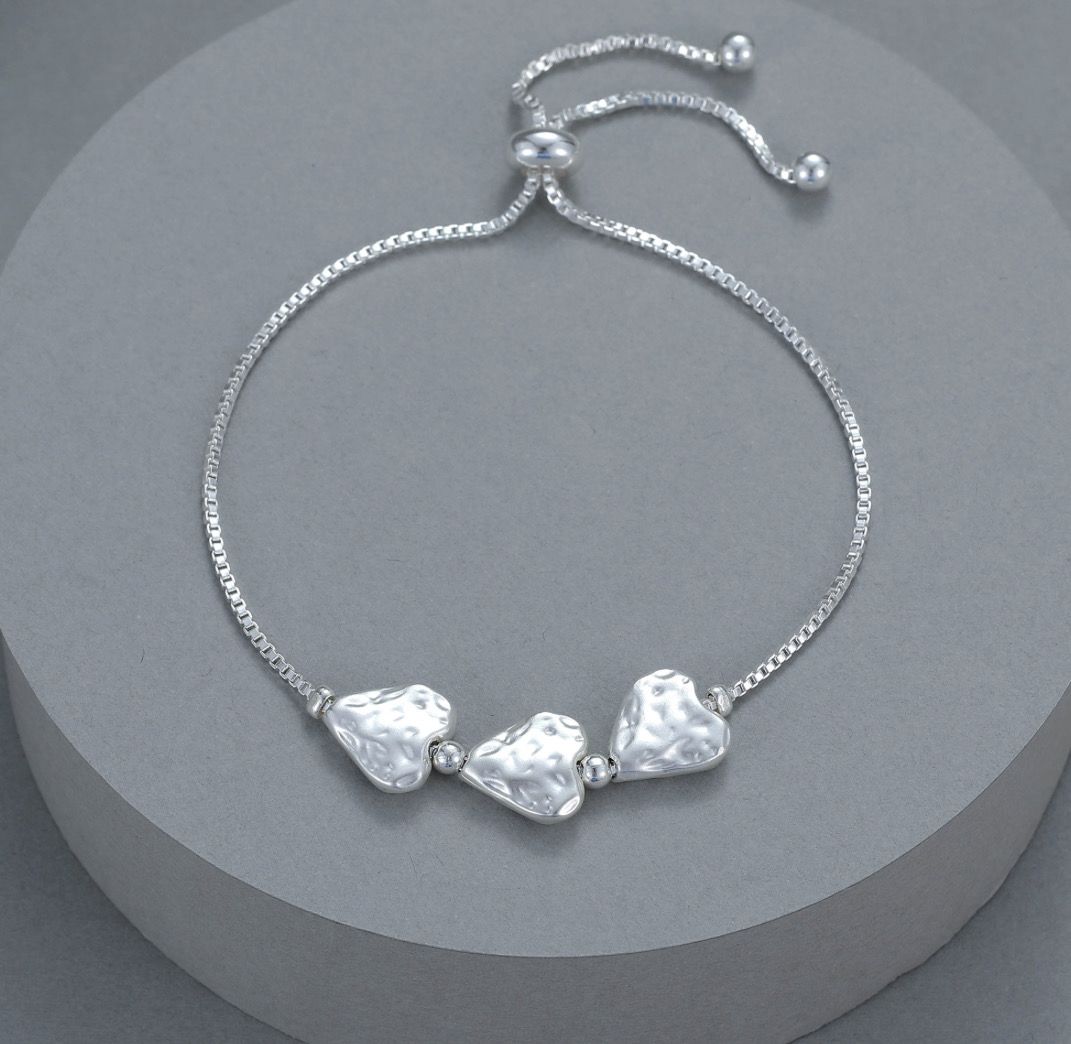 Silver Textured Heart Slider Bracelet